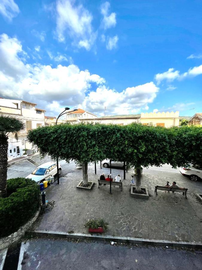 B&B Marconi Ricadi Bagian luar foto