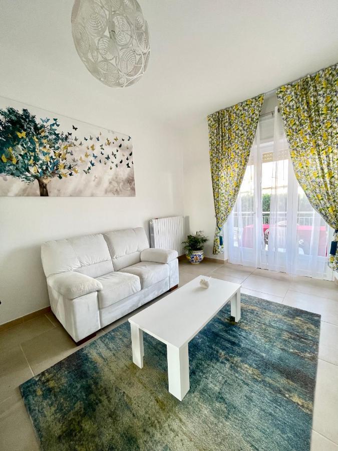 B&B Marconi Ricadi Bagian luar foto